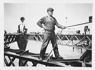 building-the-sydney-harbour-bridge-by-henri-mallard-03-bc022